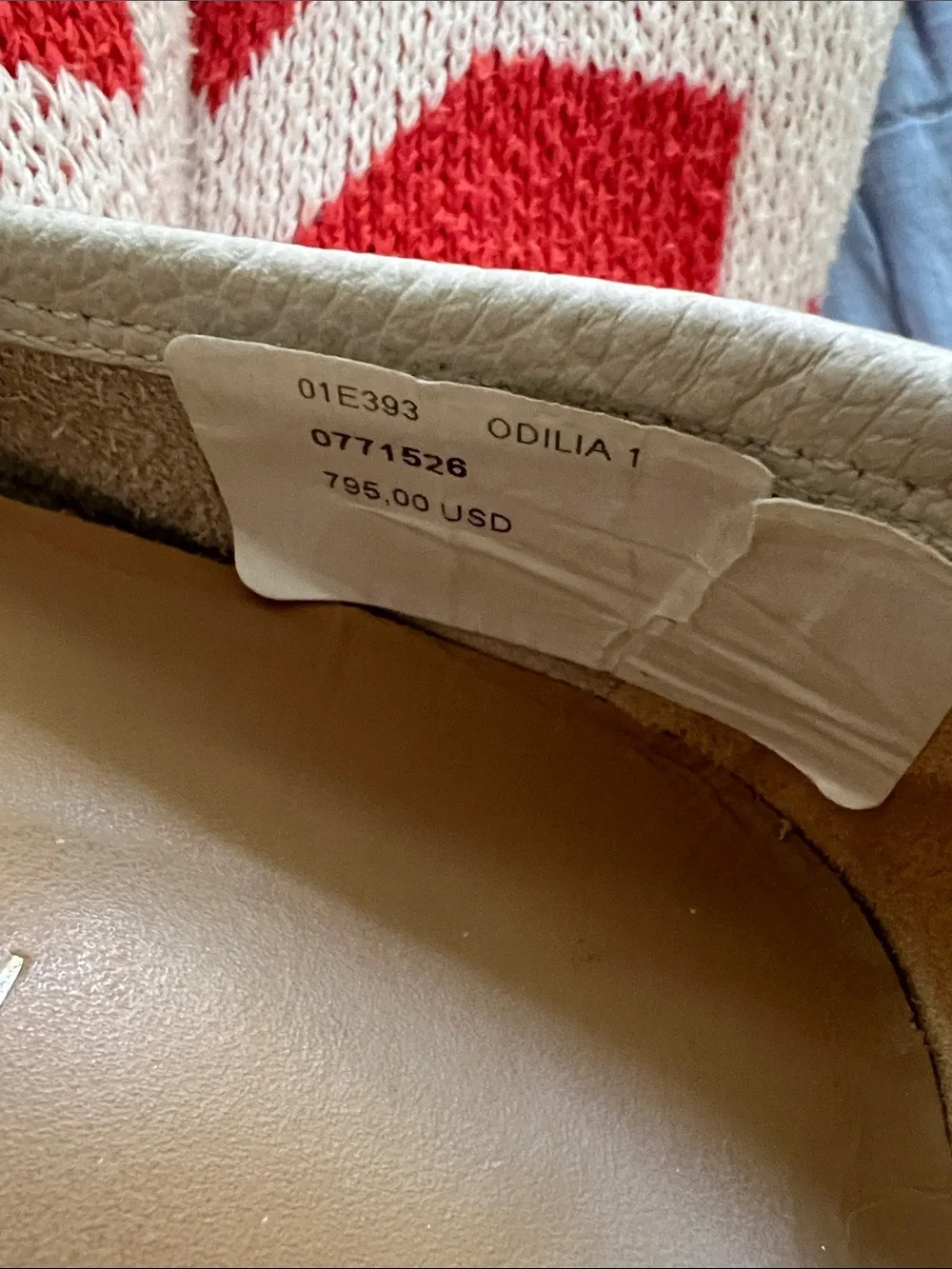 Classic off white bone gancini Ferragamo driver loafers size 8.5 Horsebit bone
